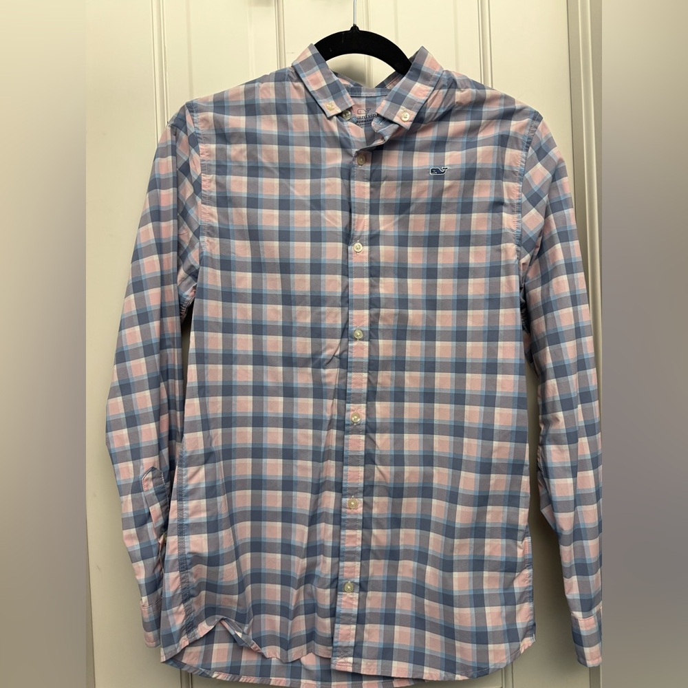 Vineyard Vines Blue and Pink Casual Button Down Shirt